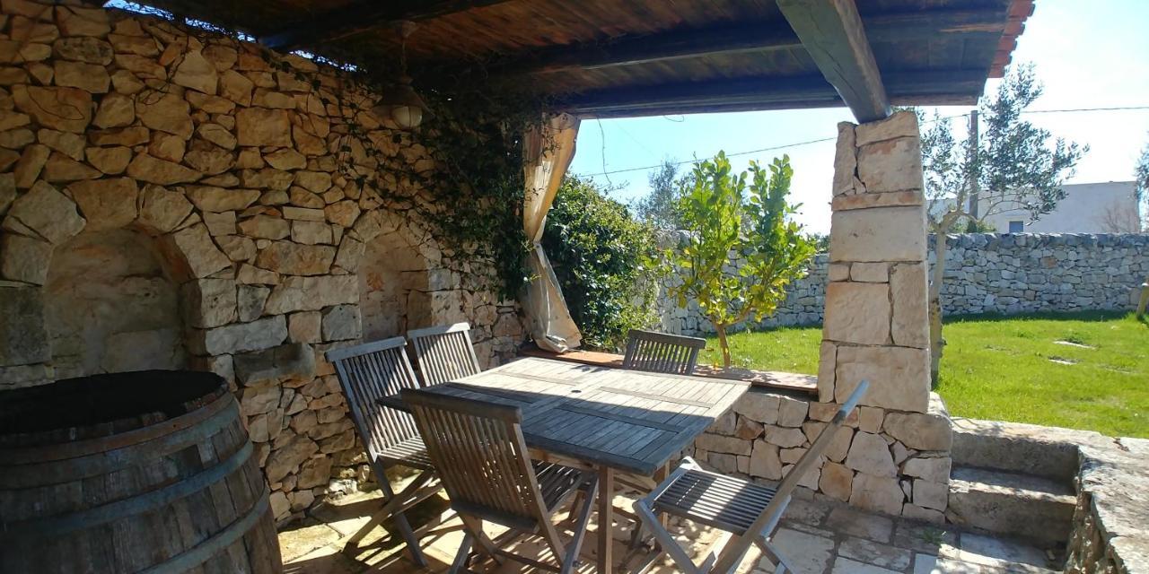 Country house Trulli Il Castagno *